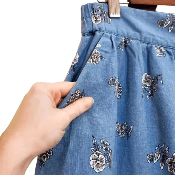 Ann Taylor LOFT Light Blue Floral Linen Blend Floral Skirt Stretch Waist Size XL - Picture 4 of 9